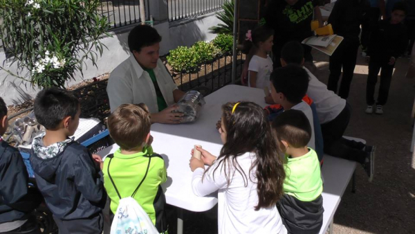 Imagen: El CCSEA la Cocosa, gestionado por el ADRS ha estado este fin de semana en la Zarza realizando varia...