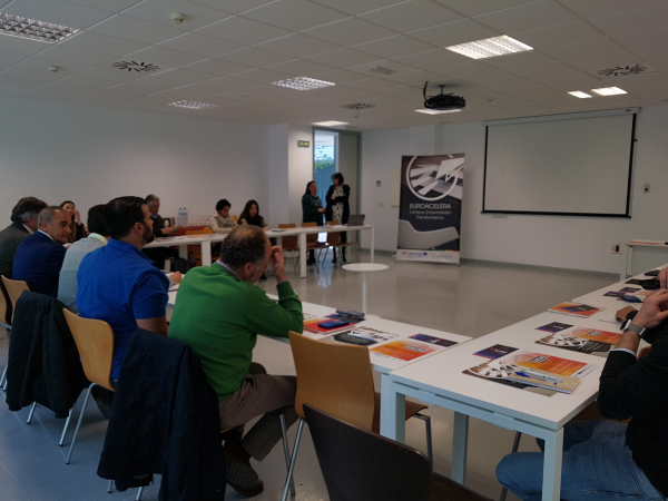 Imagen: Diputación de Badajoz participa en la Mesa de Intercambio: “Movilidad Eléctrica en la EUROACE: Trans...