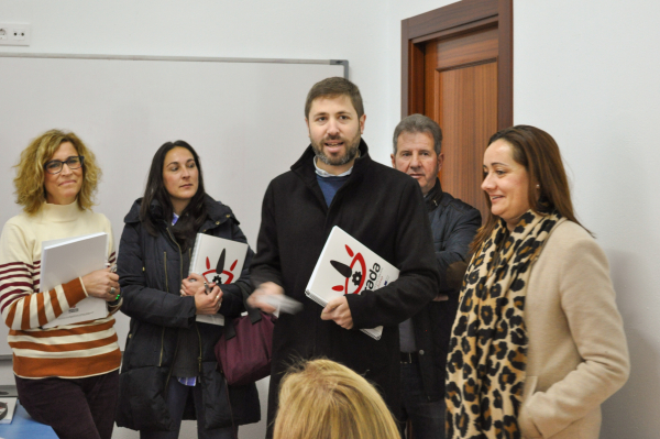 Imagen: Comienza en Salvatierra de los Barros el curso de formación de “Atención Sociosanitaria a Personas D...