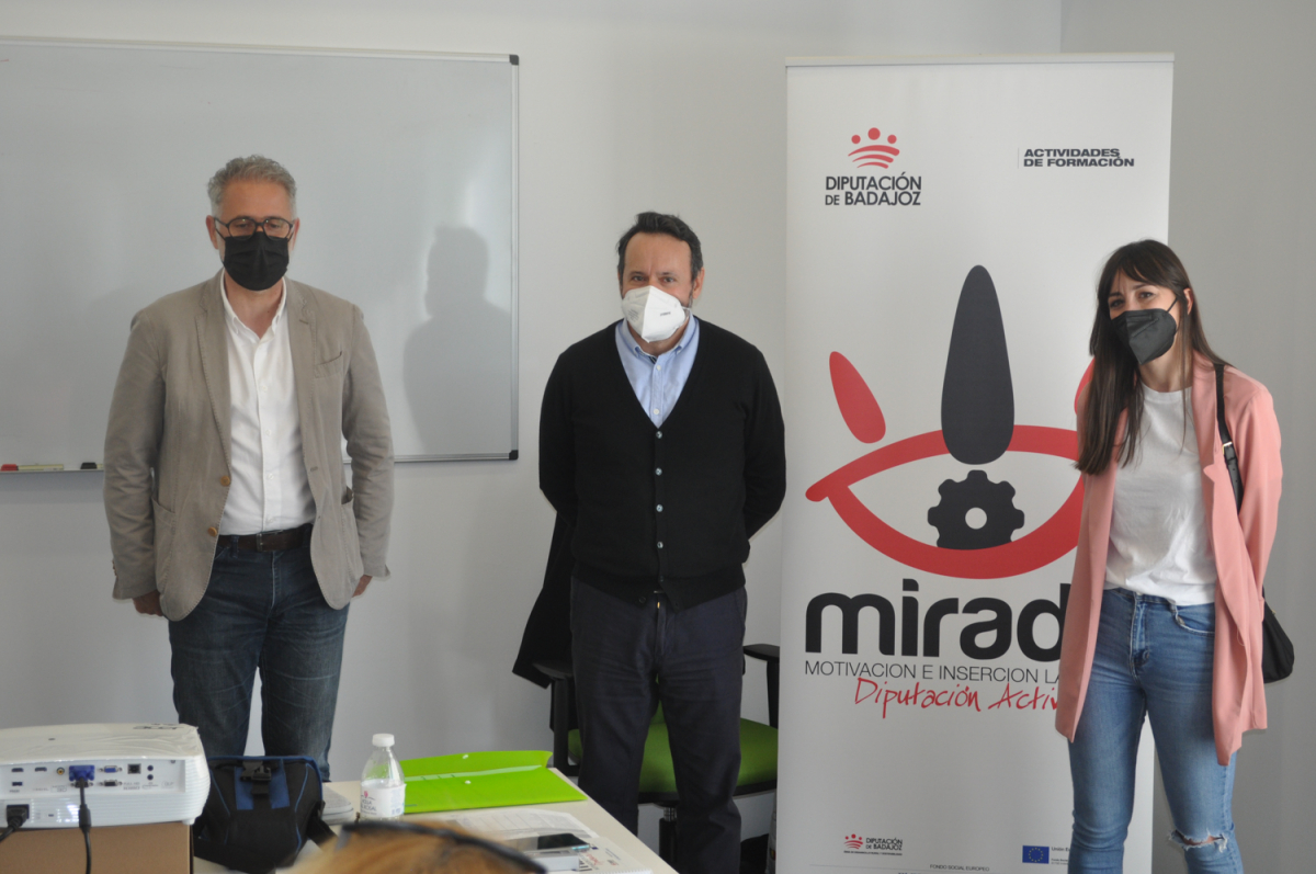 Inaugurado un curso de Alojamiento Rural en Herrera del Duque, impulsado por la Diputación de Badajoz