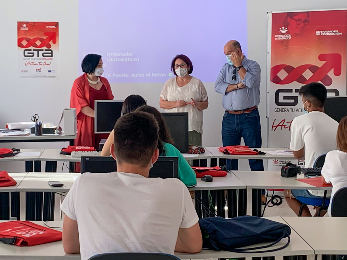 Inaugurada en Llerena la acción formativa de “Dinamización de actividades de tiempo libre infantil y juvenil” impulsado por la Diputación de Badajoz