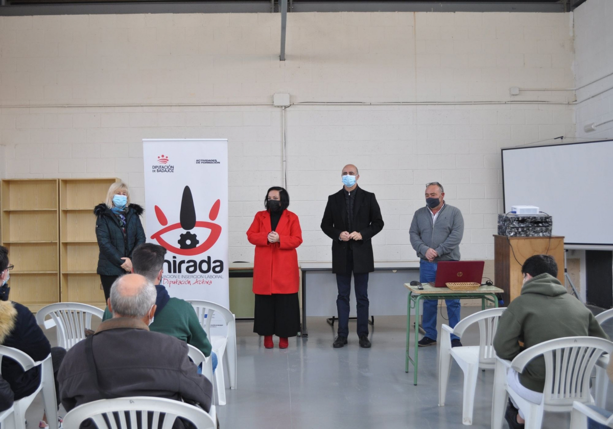 Inaugurado en Zafra el curso de ‘Instalaciones solares fotovoltaicas’ impulsado por la Diputación de Badajoz