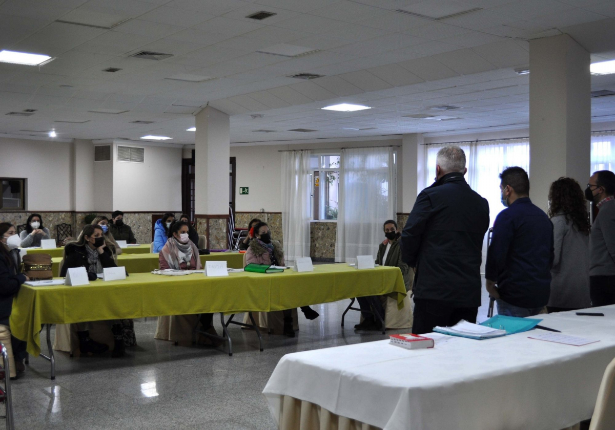 Se inicia en Jerez de los Caballeros la acción formativa de ‘Operaciones básicas de cocina y cocina autóctona creativa’