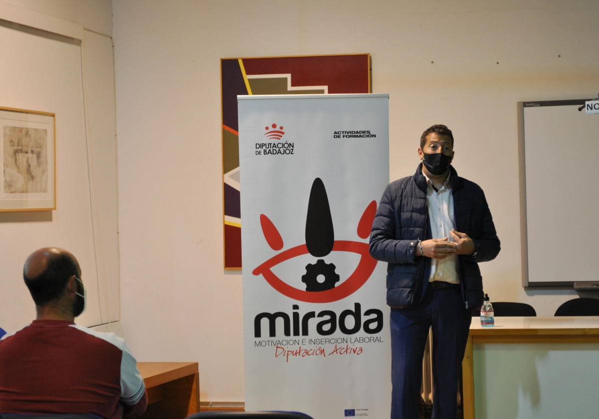 Una nueva acción formativa de ’Gestión de los aprovechamientos cinegético-piscícolas’ ha comenzado en Azuaga