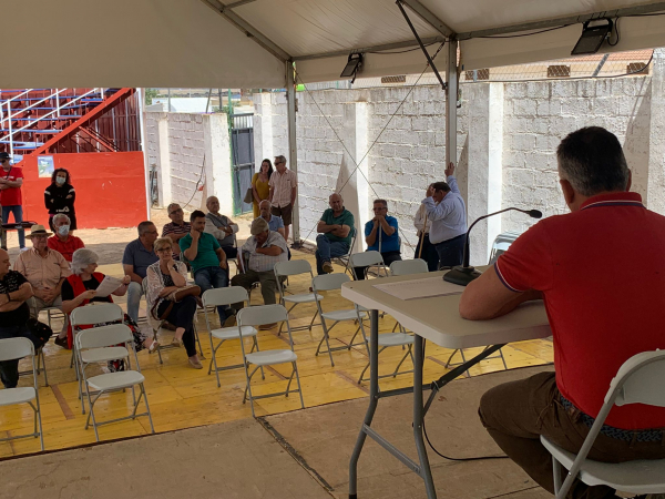 Imagen: La Diputación de Badajoz ha participado en la subasta de ganado de la XII Feria Agroganadera y Multi...