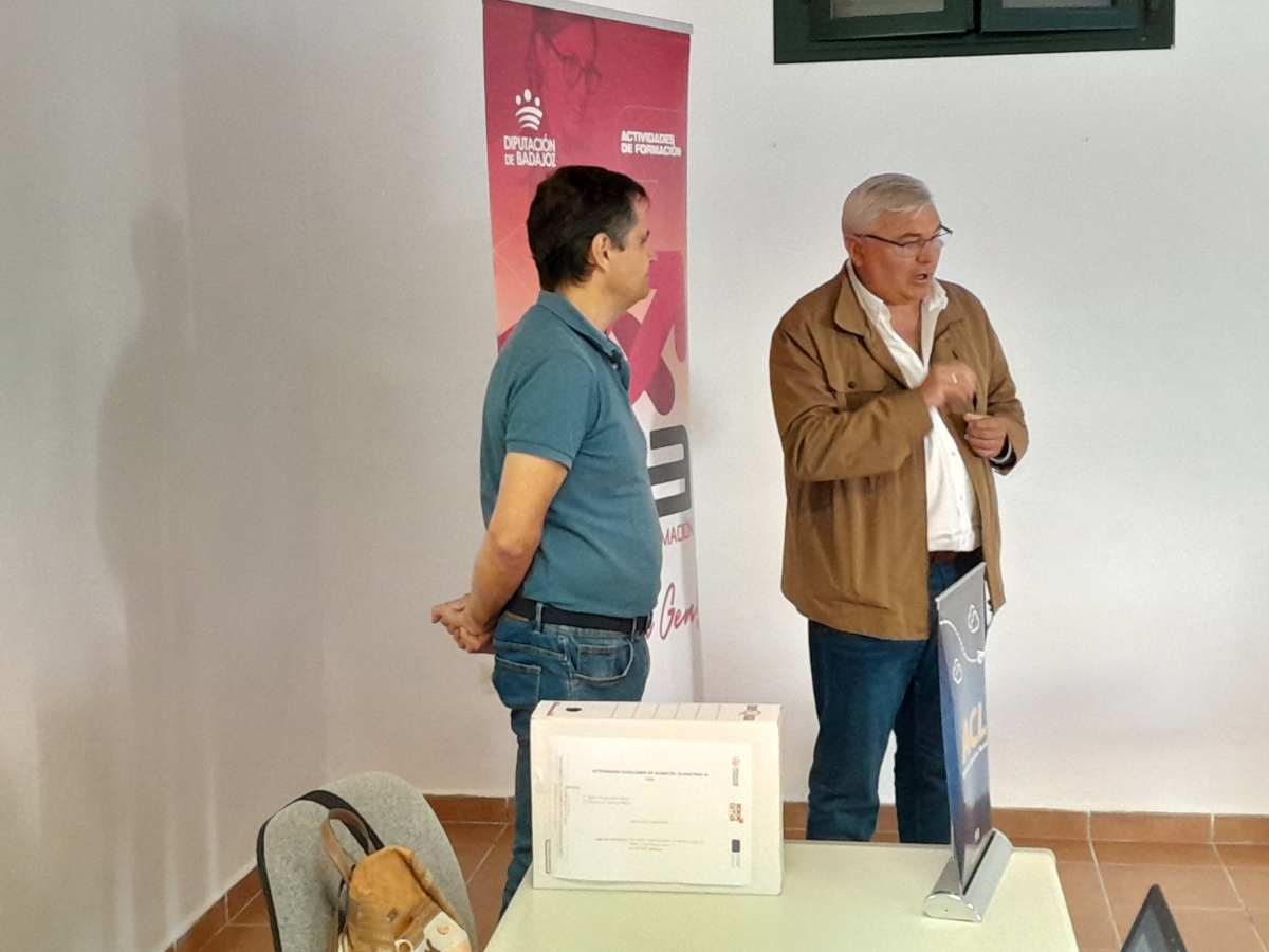 Inauguración del curso de “Actividades auxiliares de almacén” en Alconchel