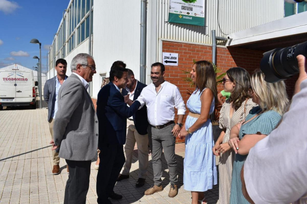 Imagen: Miguel Ángel Gallardo inaugura el 37º Salón Ovino de Castuera
