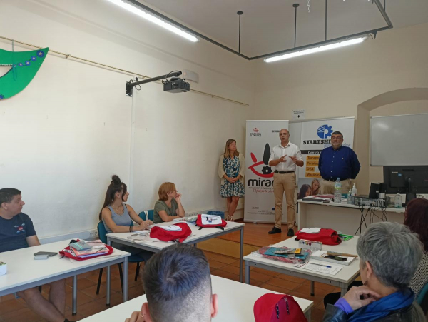 Imagen: Se inaugura en Los Santos de Maimona el curso sobre "Atención especial a enfermos de Alzheimer...