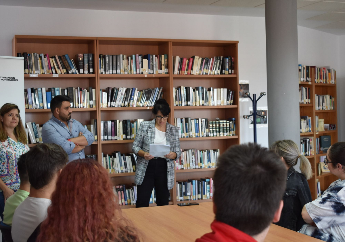 Diputación de Badajoz inaugura un curso de ‘’Marketing, comercialización e internacionalización de la producción agroalimentaria’’ en Entrerríos