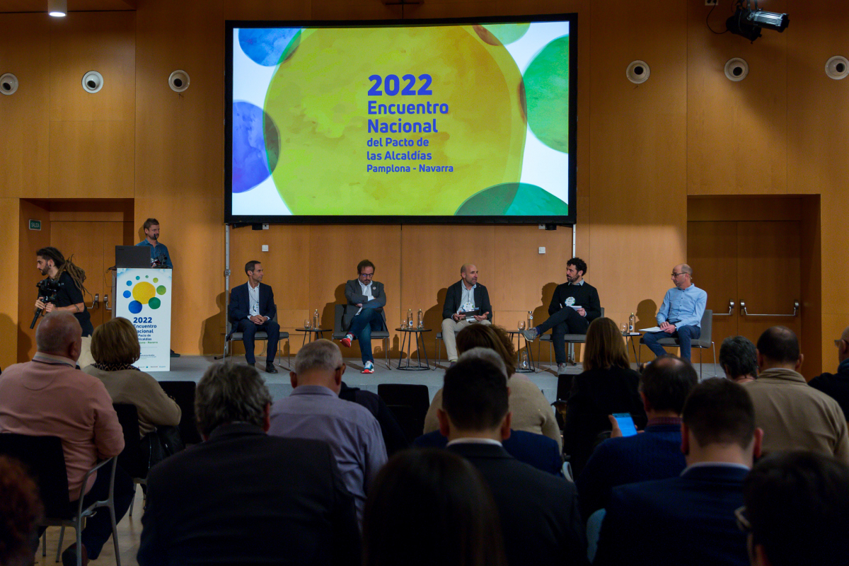 La Diputación de Badajoz ha participado en el Encuentro Nacional del Pacto de las alcaldías por el Clima y la Energía celebrado en Pamplona