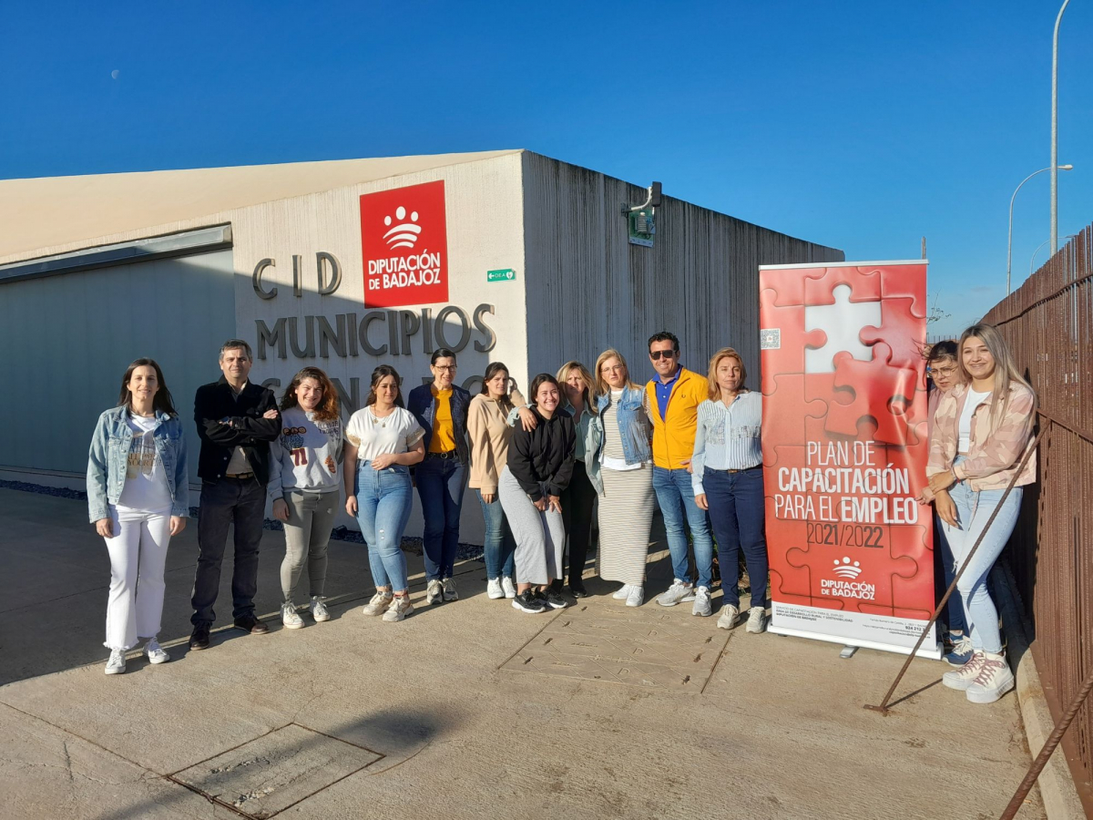 Inaugurado en Calamonte un curso en ‘‘Cuidados especiales en enfermería geriátrica”