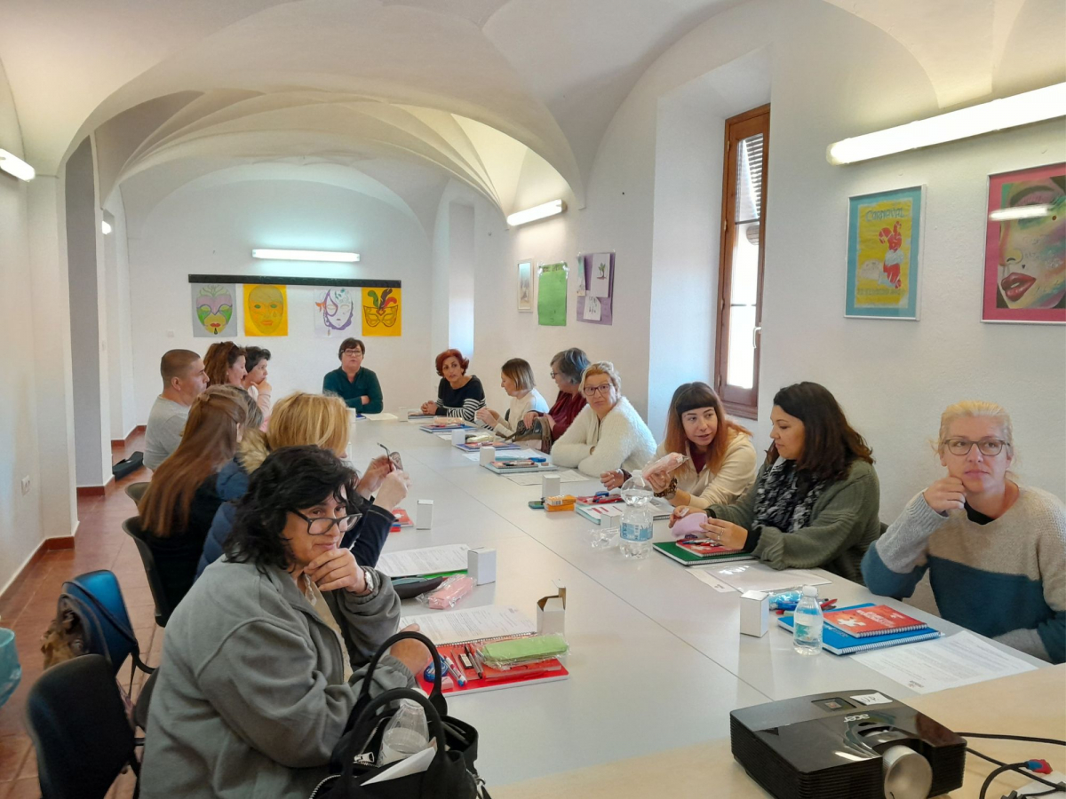 Comienza en Valencia del Ventoso la acción formativa en "Atención sociosanitaria a personas dependientes en instituciones sociales"