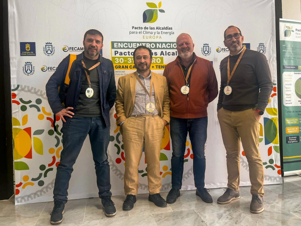 Imagen: Diputación de Badajoz asiste en Canarias al Encuentro Nacional del Pacto de las Alcaldías por el cli...