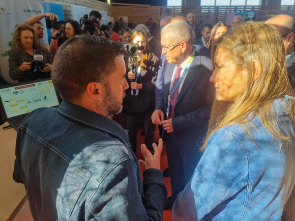 Imagen: La Diputación de Badajoz participa en el Encuentro Nacional de Centros de Innovación Territorial cel...