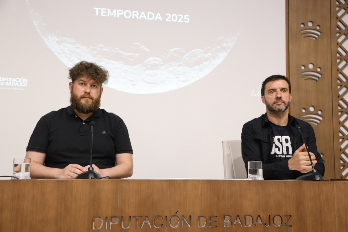 La Diputación de Badajoz presenta la programación del Centro de Promoción y Protección del Cielo de La Cocosa para 2025 y 2026