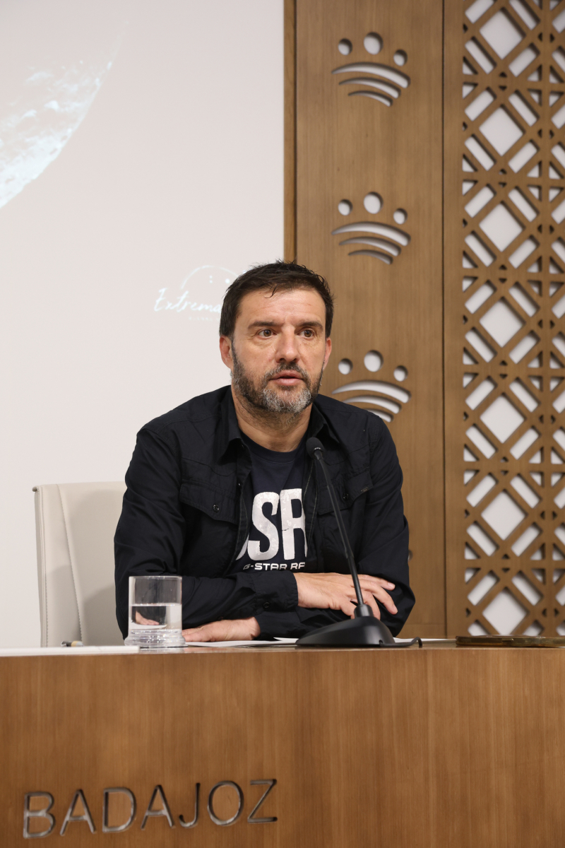 La Diputación de Badajoz presenta la programación del Centro de Promoción y Protección del Cielo de La Cocosa para 2025 y 2026