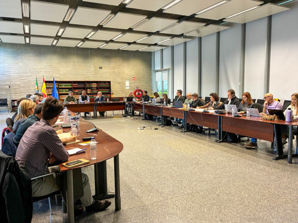 Imagen: La Diputación de Badajoz se suma al arranque del proyecto europeo BIOSCOOL para adaptar centros educ...